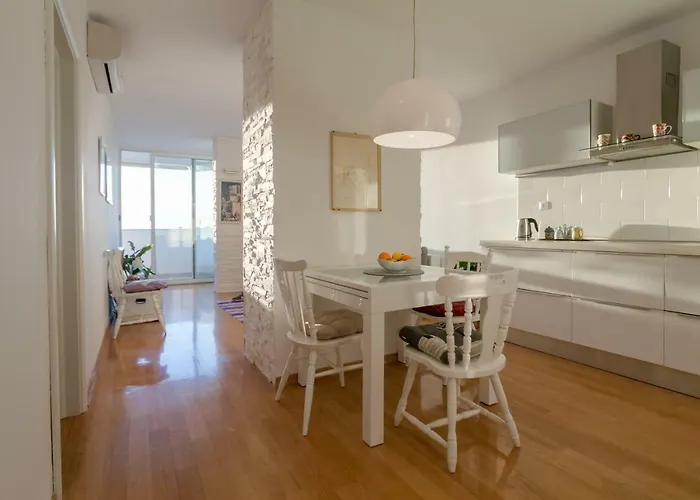 Apartman Laurel With Stunning View